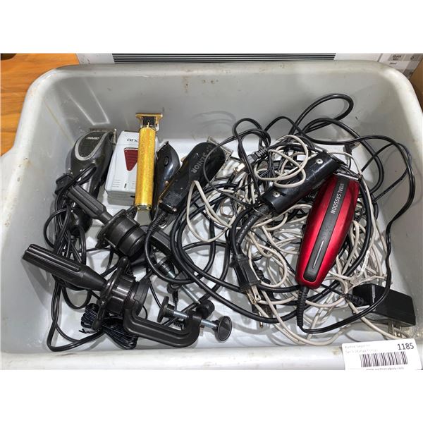 Lot of hair trimmers  / shavers