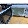 Image 2 : Panasonic Microwave 1200w