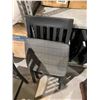 Image 3 : Gray Upholstered Folding Chair