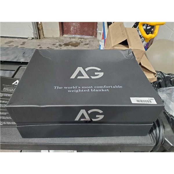 NEW AG Weighted Blanket