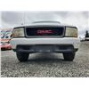 Image 8 : A12A --  2001 GMC SONOMA, White, 256721 KM