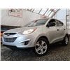 Image 2 : D2 --  2013 HYUNDAI TUCSON GL, Silver, 263890 KM