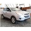 Image 8 : D2 --  2013 HYUNDAI TUCSON GL, Silver, 263890 KM