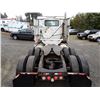 Image 25 : 0B --  2001 VOLVO SEMI, White, 153454 KM