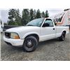 Image 1 : A12A --  2001 GMC SONOMA, White, 256721 KM