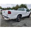 Image 24 : A12A --  2001 GMC SONOMA, White, 256721 KM