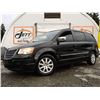 Image 1 : A12D --  2010 CHRYSLER TOWN & COUNTRY TOURING, Black, 244 022 KM
