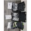 Image 1 : 3 air nailers