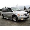 Image 8 : F3 --  2001 DODGE GRAND CARAVAN SPORT WITH LIFT, Grey, 208269 KM