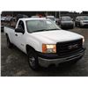 Image 9 : G2 --  2012 GMC SIERRA 1500 SINGLE CAB, White, 216251 KM