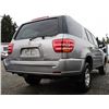 Image 19 : H4 --  2001 TOYOTA SEQUOIA SR5 4X4, Grey, 269403 KM