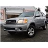Image 3 : H4 --  2001 TOYOTA SEQUOIA SR5 4X4, Grey, 269403 KM