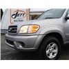 Image 43 : H4 --  2001 TOYOTA SEQUOIA SR5 4X4, Grey, 269403 KM