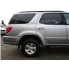 Image 48 : H4 --  2001 TOYOTA SEQUOIA SR5 4X4, Grey, 269403 KM