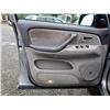 Image 90 : H4 --  2001 TOYOTA SEQUOIA SR5 4X4, Grey, 269403 KM