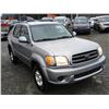Image 9 : H4 --  2001 TOYOTA SEQUOIA SR5 4X4, Grey, 269403 KM