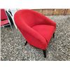 Image 2 : Quality red arm chair