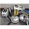 Image 3 : Large lot of household/Kitchen Items inc microwave