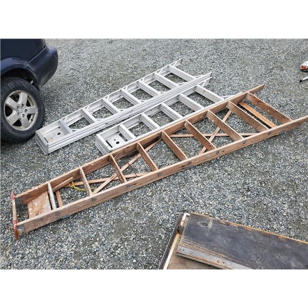 1 wooden & 2 metal step ladders