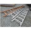 Image 2 : 1 wooden & 2 metal step ladders