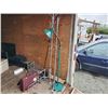 Image 1 : lot of misc, 3 lamps, 2 coat trees and more