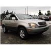 Image 8 : D4 --  2000 LEXUS RX300 AWD, Silver, 309383 KM