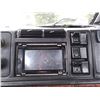 Image 103 : 0B --  2001 VOLVO SEMI, White, 153454 KM - TMU