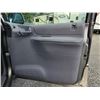 Image 60 : A7 --  1999 PLYMOUTH VOYAGER , Grey, 267406 KM  "NO RESERVE"