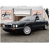 Image 2 : A6 --  1999 JAGUAR XJ8, Grey, 222726 KM  "NO RESERVE"