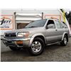 Image 2 : F2 --  1999 NISSAN PATHFINDER LE 4X4 , Grey, 361115 KM