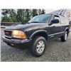 Image 2 : H6 --  2005 GMC JIMMY SLS 4X4, Black, 252650 KM