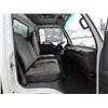 Image 60 : 0G --  2003 GMC 3500 CAB OVER CUBE VAN, White, 392215 KM