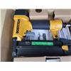 Image 2 : Bostitch & Cadex Air Nailers