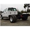Image 60 : 0E --  2004 FORD F450 SUPER DUTY CAB AND CHASSIS, White, 132822 KM