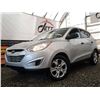 Image 2 : E2 --  2013 HYUNDAI TUCSON GL, Silver, 265812 KM