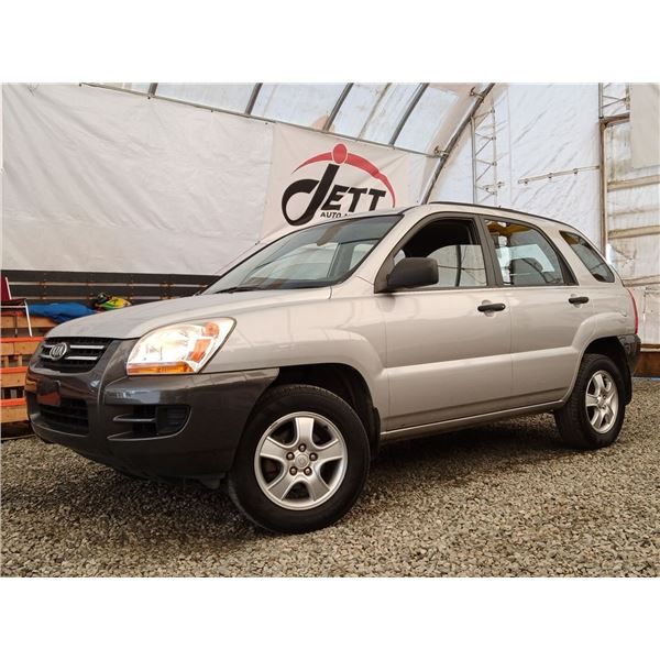 A12E --  2006 KIA SPORTAGE, Silver, 219245 KM