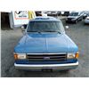 Image 8 : G1 --  1990 FORD F250 CUSTOM 7.3 DIESEL EXT CAB LONG BOX, BLUE, 76,751 KMS