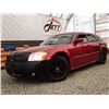 Image 2 : E1 --  2006 DODGE MAGNUM SXT, Red, 248696 KM