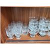 Image 5 : Lot of Glassware & Collectibles