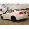 Image 25 : E5 --  2006 BMW 325I , White, 178648 KM