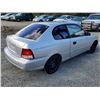 Image 24 : A12C --  2000 HYUNDAI ACCENT GS, Grey, 155191 KM