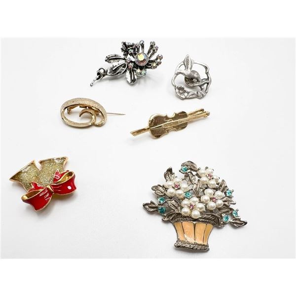 6 BROOCHES FLOWER, BELLS, GUITAR