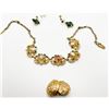 Image 2 : NECKLACE & 2 PAIRS OF EARRINGS (1-CORO)