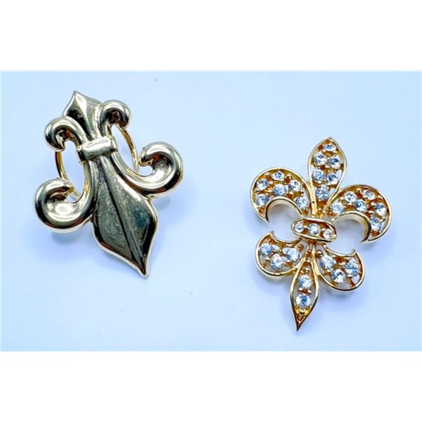 1 BROOCH, 1 SCARF CLIP