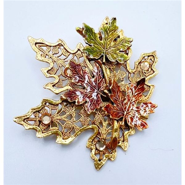 KC LEAF BROOCH W/ TAN/GREEN LEAVES