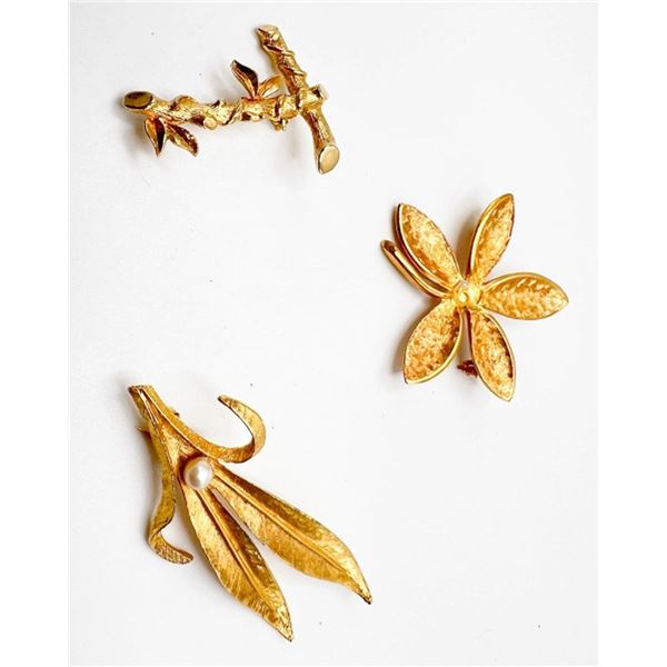 BROOCH TRIO- GOLD TONE (1-R.S.K)