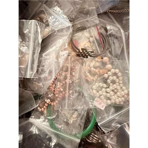 BAGGED TREASURE LOTS BOX !!!
