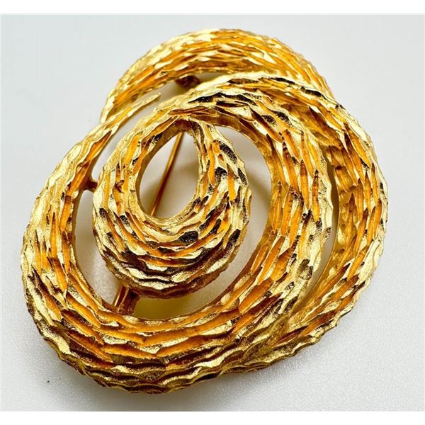 TRIFARI CROWN SWIRL BROOCH