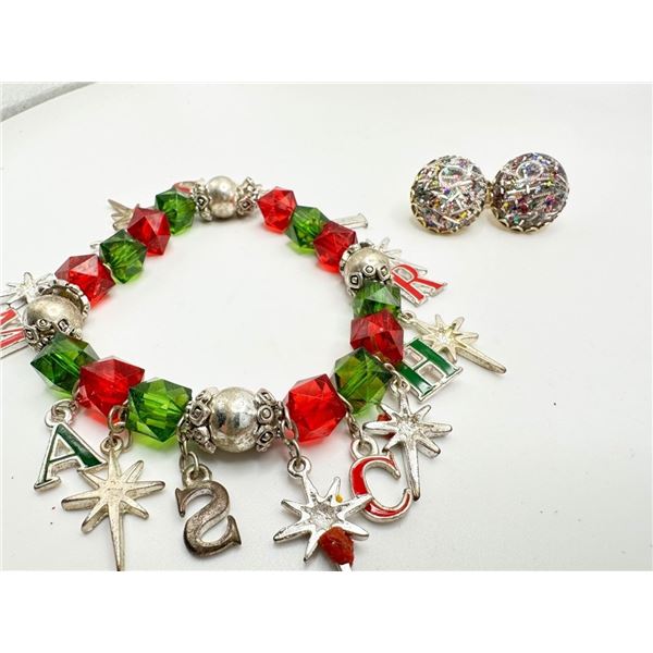 CHRISTMAS CHARMS BRACELET +