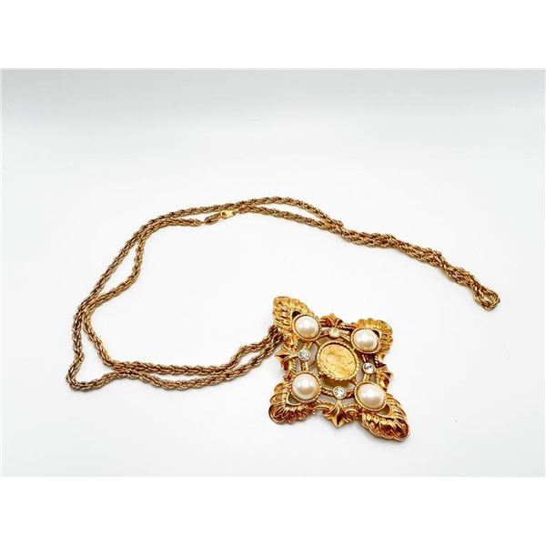 NECKLACE/ BROOCH LARGE SIZE